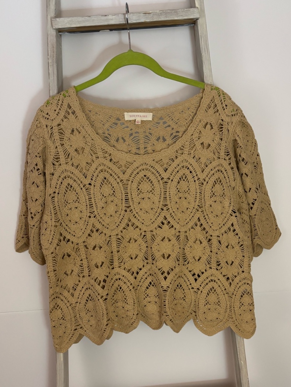 Solitaire large Crochet Crop Top in Tan, festival, whimsical, cottage-core - Picture 2 of 8